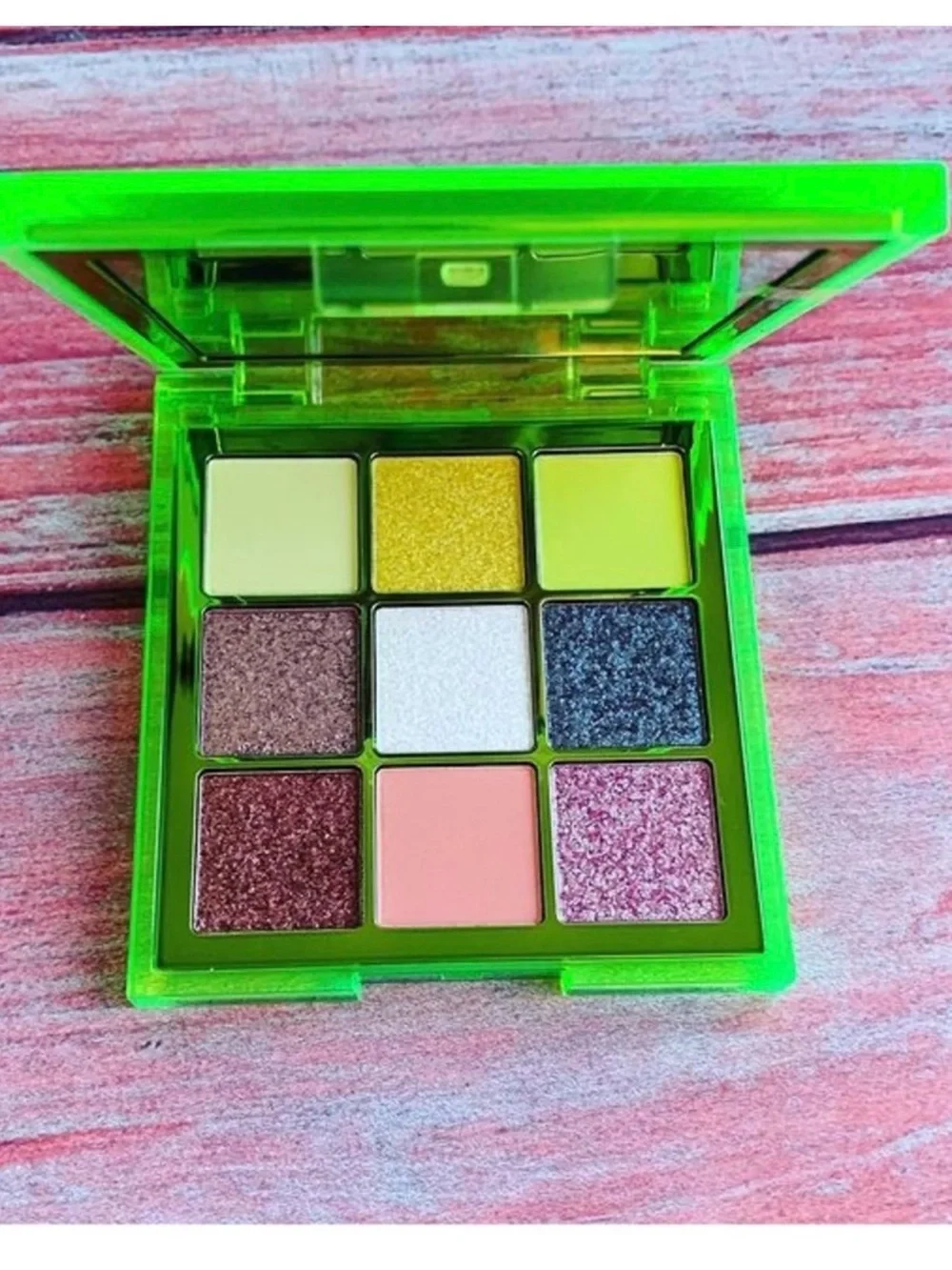 Huda Beauty Neon Green Obsessions Eyeshadow Palette - BNIB